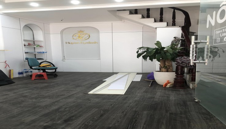 CHO THUÊ NHÀ MẶT PHỐ TRẦN HỮU TƯỚC, 35M2, 4 TẦNG, 3 NGỦ, KINH DOANH ĐỈNH, GIÁ 24 TRIỆU/THÁNG 0865089699